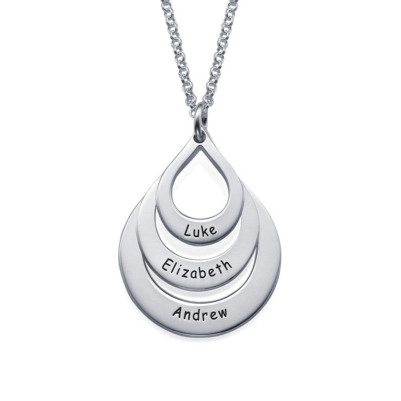 Colar com Pingente Gota com Nome Personalizado