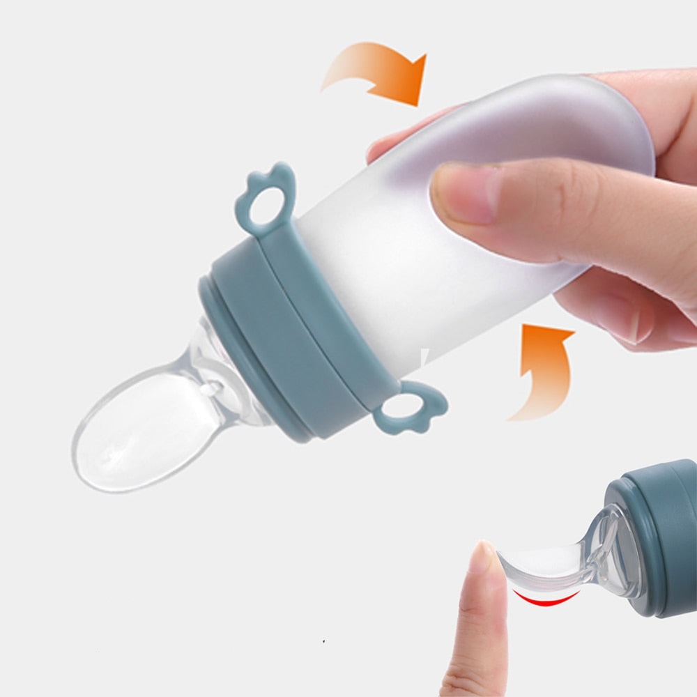 2 Tipos de Colheres com Copinho de Silicone Embutido
