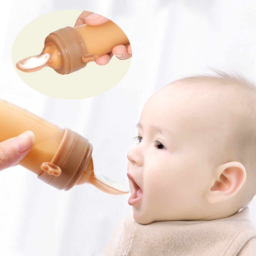 2 Tipos de Colheres com Copinho de Silicone Embutido